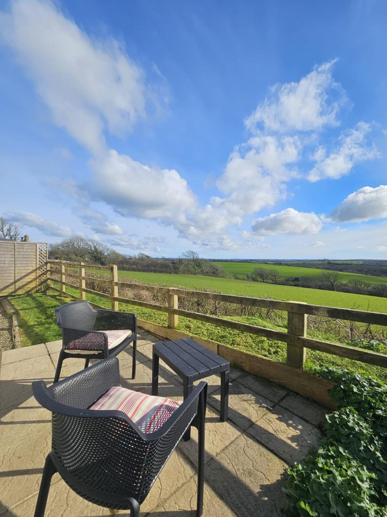 Meadow View Villa Haverfordwest Eksteriør bilde